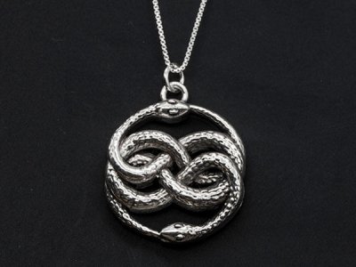 Auryn Necklace