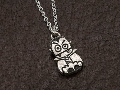 dracula silver necklace